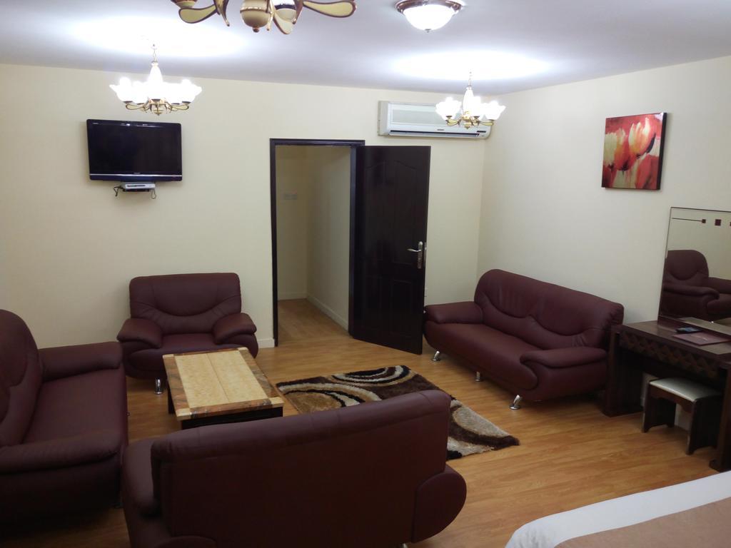 Tiger Home Hotel Apartments Mascate Esterno foto