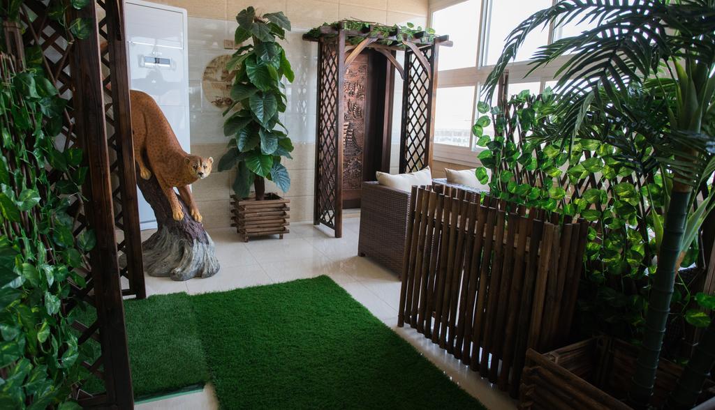 Tiger Home Hotel Apartments Mascate Esterno foto