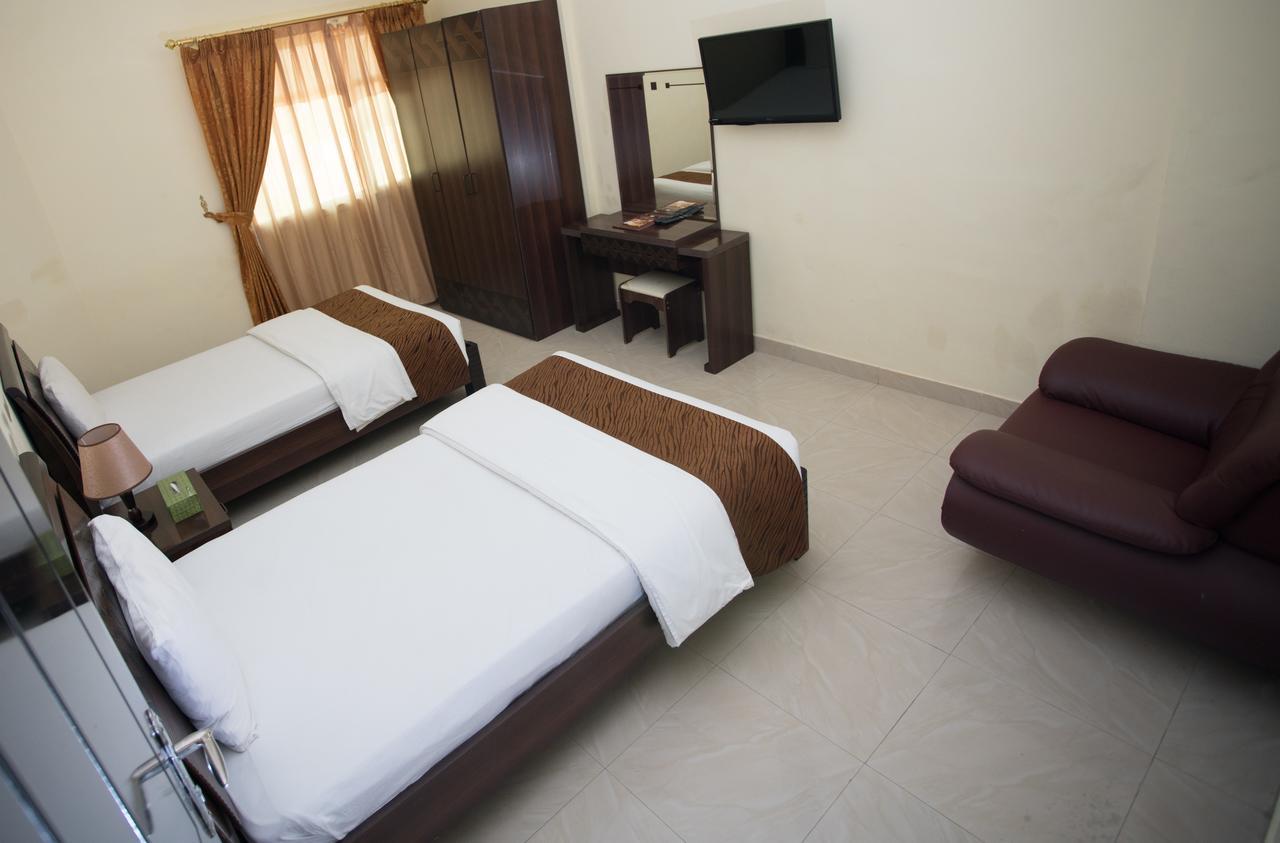 Tiger Home Hotel Apartments Mascate Esterno foto