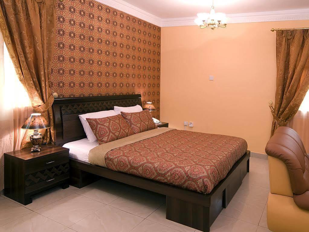 Tiger Home Hotel Apartments Mascate Esterno foto