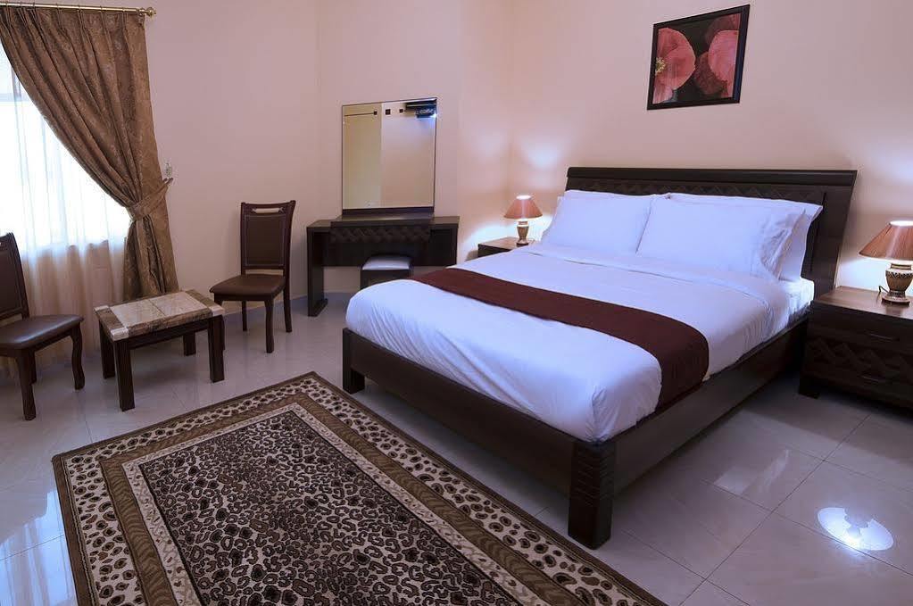 Tiger Home Hotel Apartments Mascate Esterno foto